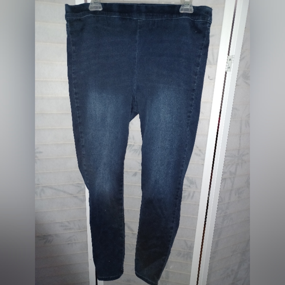 JLO jeggings
